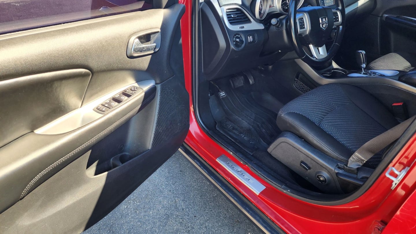 Dodge Journey photo 10