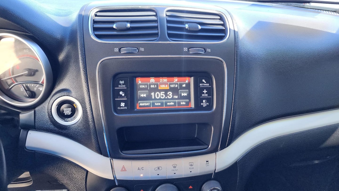 Dodge Journey photo 25