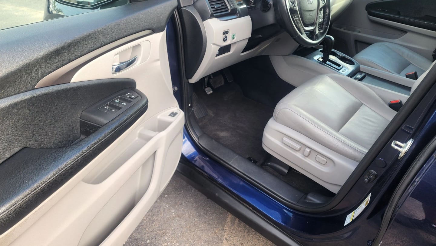 Honda Pilot photo 10