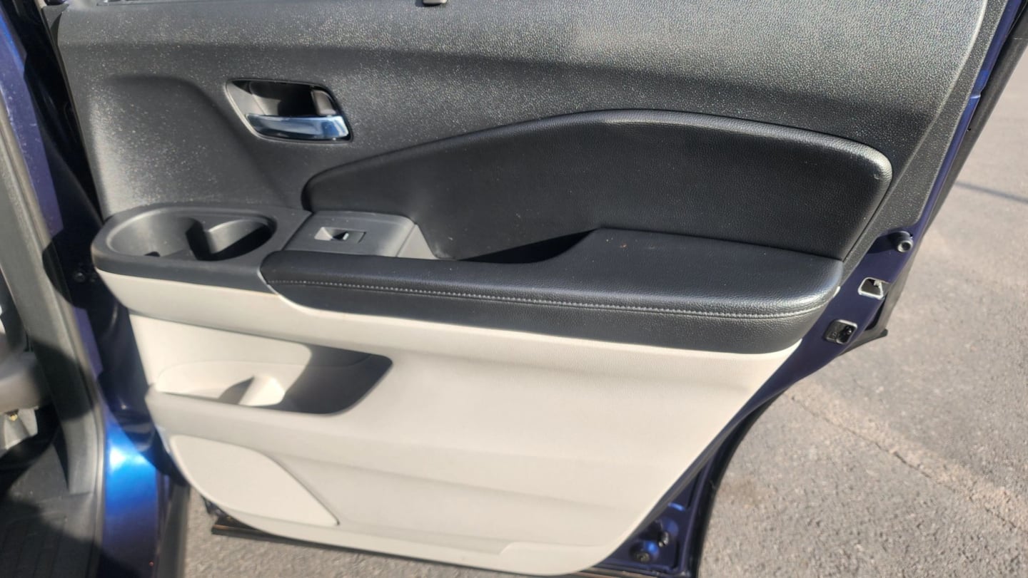 Honda Pilot photo 21
