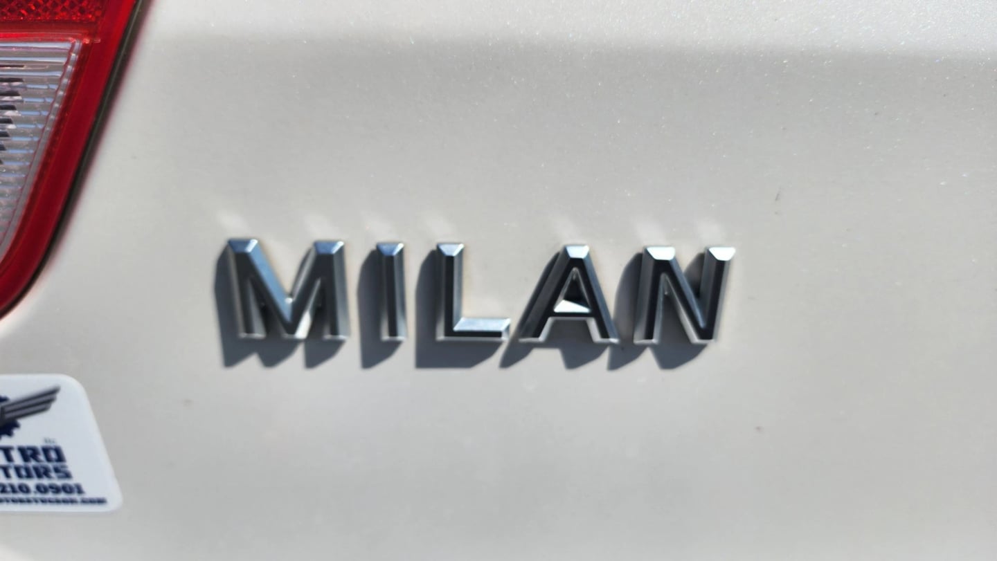 Mercury Milan photo 57