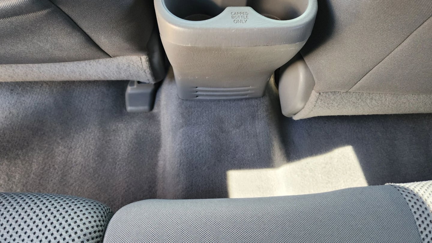 Toyota Tacoma photo 36
