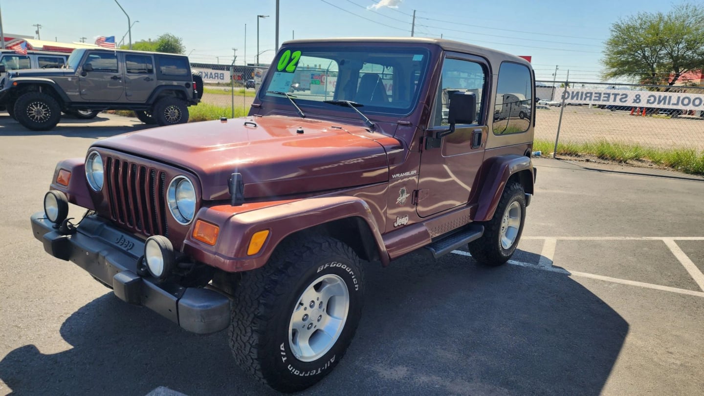 Jeep Wrangler photo 8