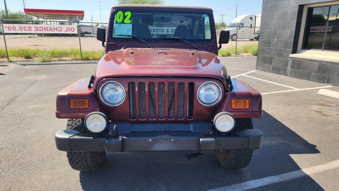Jeep Wrangler photo 9