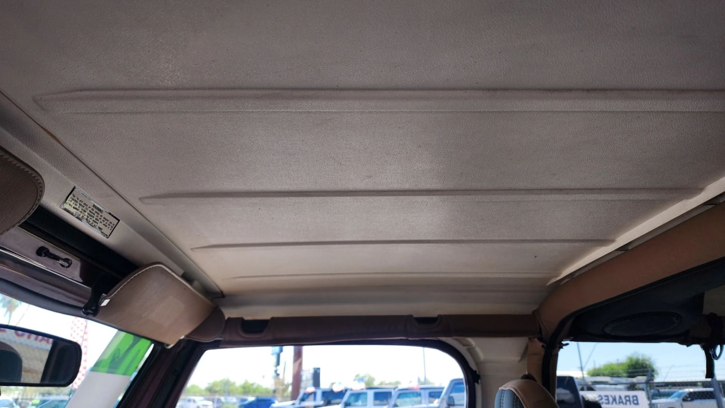 Jeep Wrangler photo 33