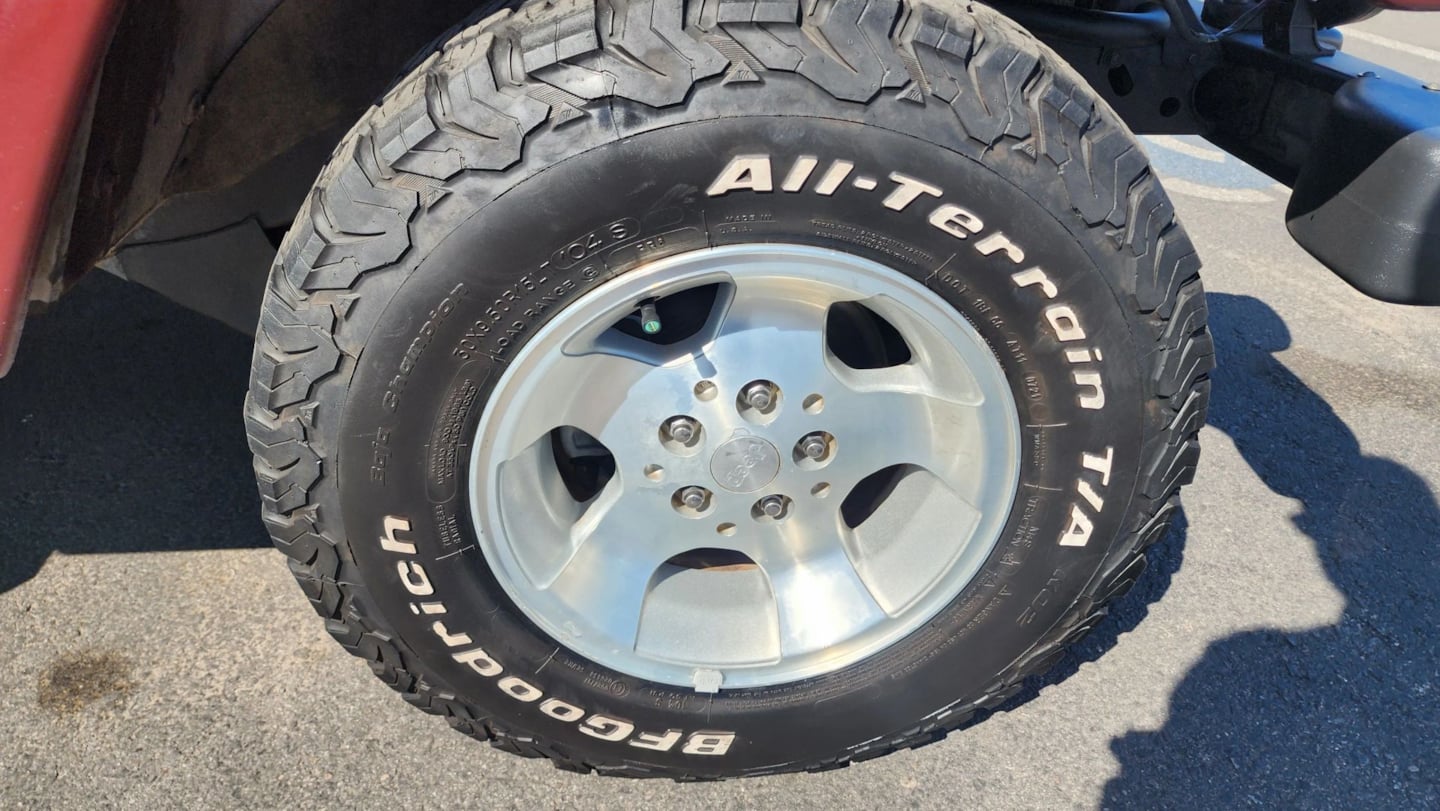 Jeep Wrangler photo 44
