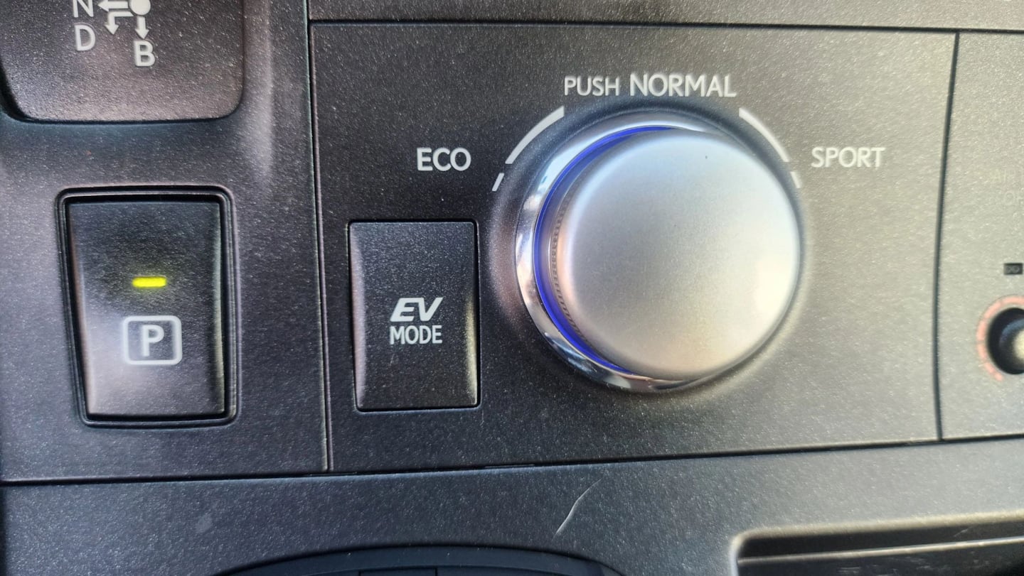 Lexus CT photo 29