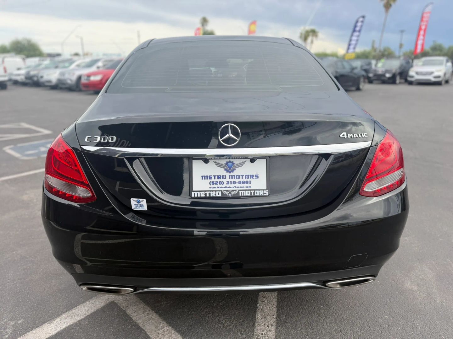 Mercedes-Benz C300 photo 5