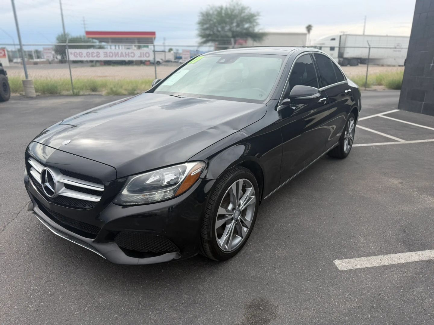 Mercedes-Benz C300 photo 8