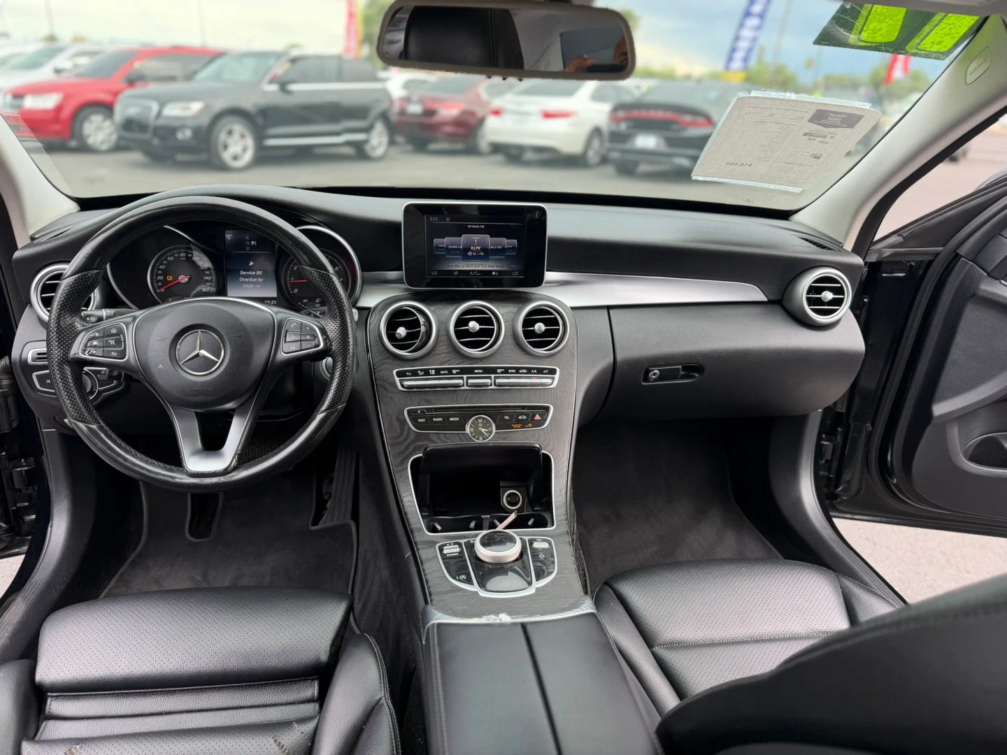 Mercedes-Benz C300 photo 26