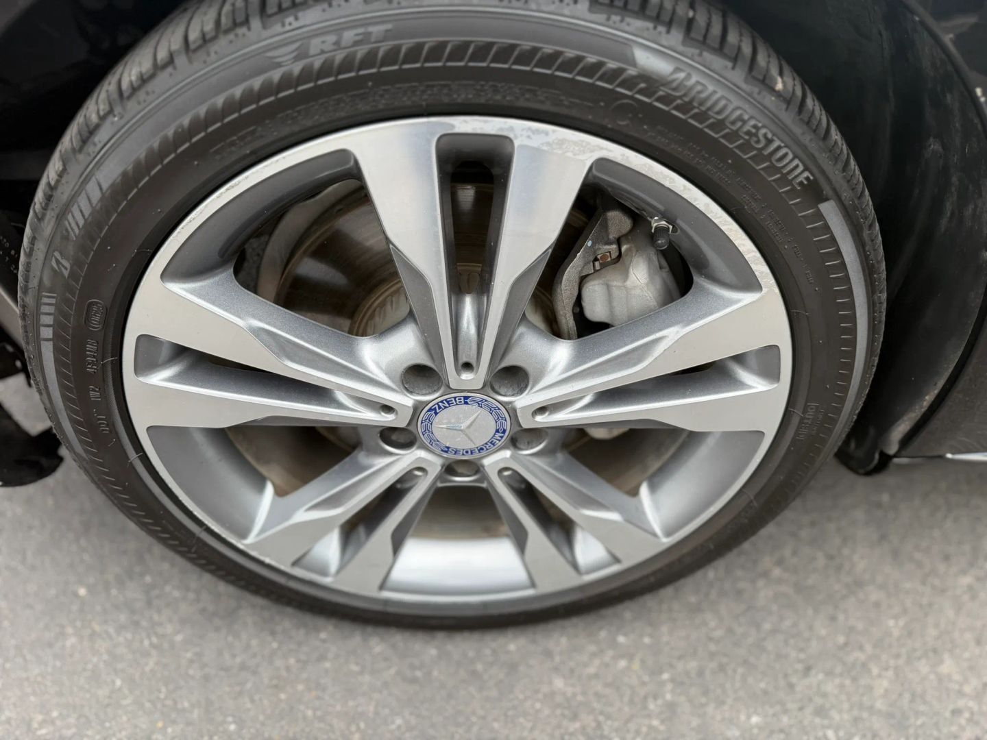Mercedes-Benz C300 photo 42