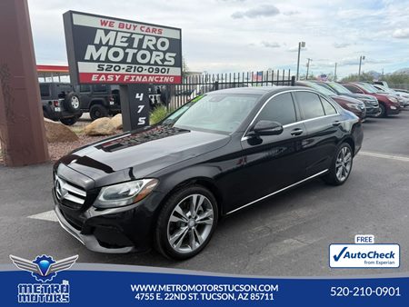 2017 Mercedes-Benz C 300 4MATIC Sedan with Luxury Pkg