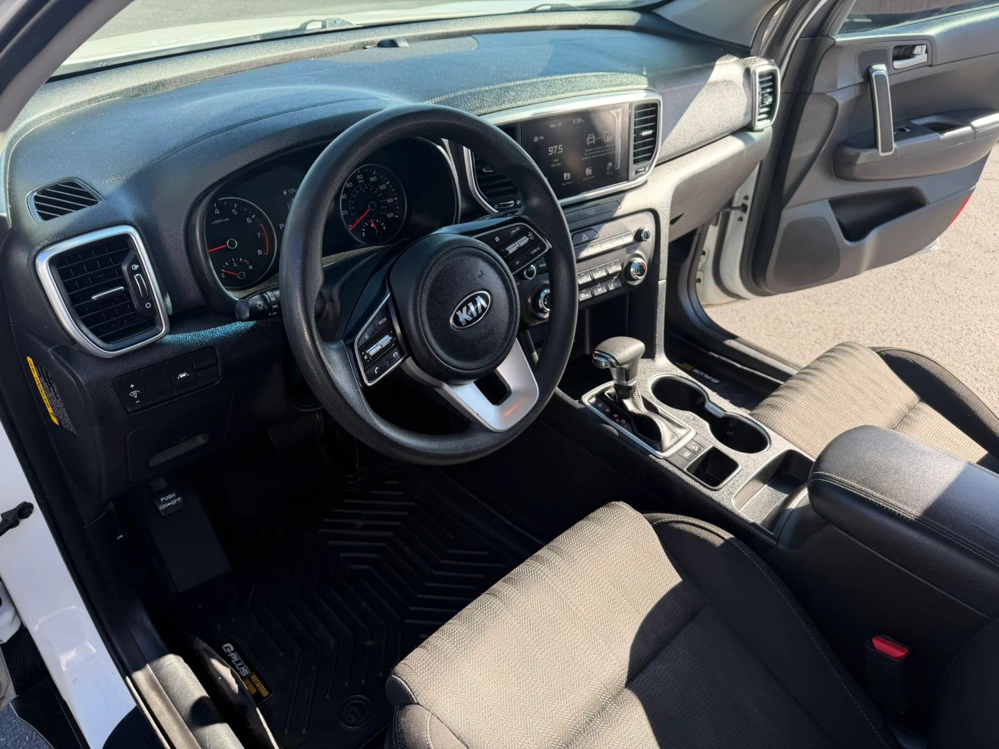 Kia Sportage photo 12