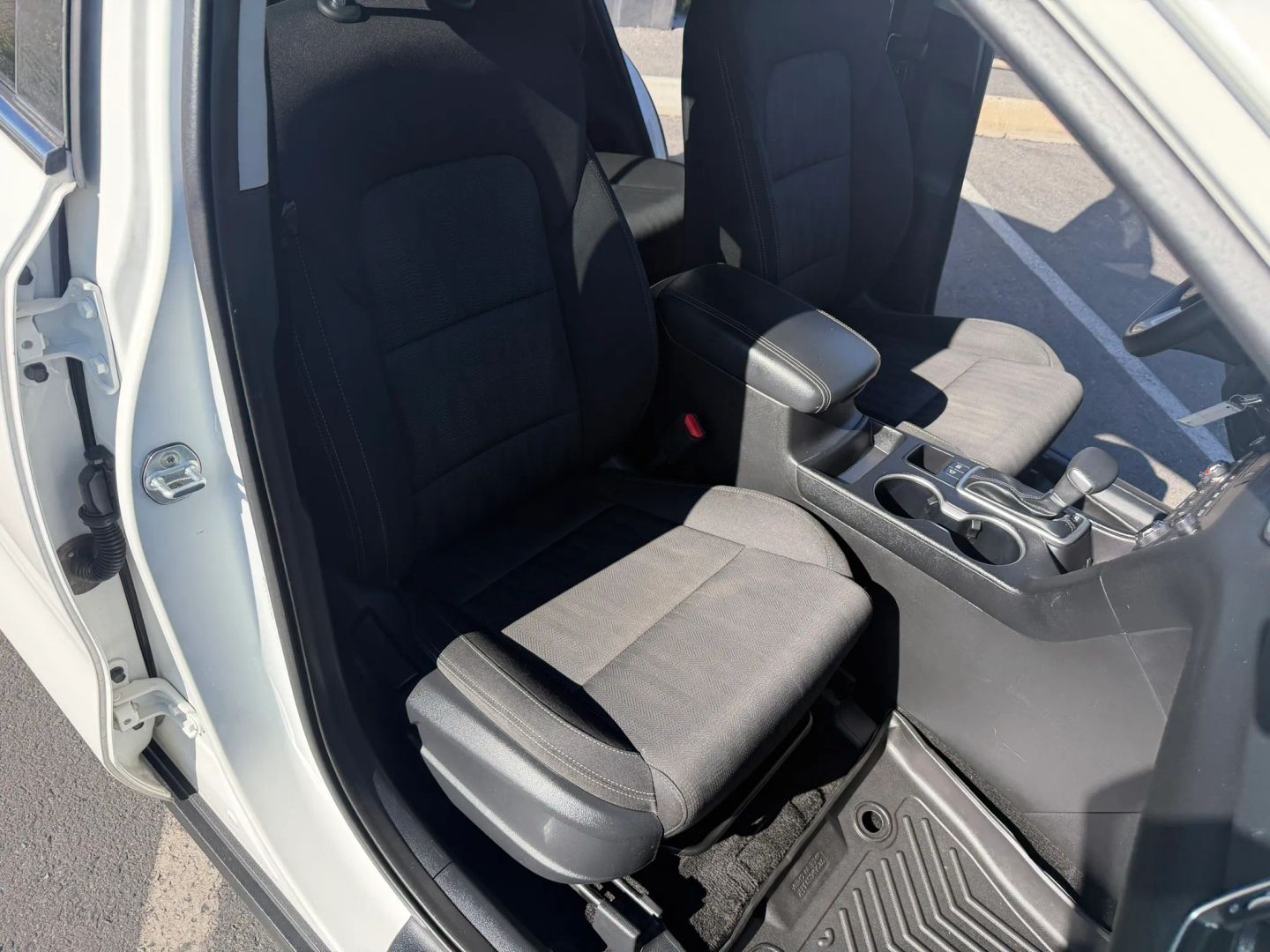Kia Sportage photo 18