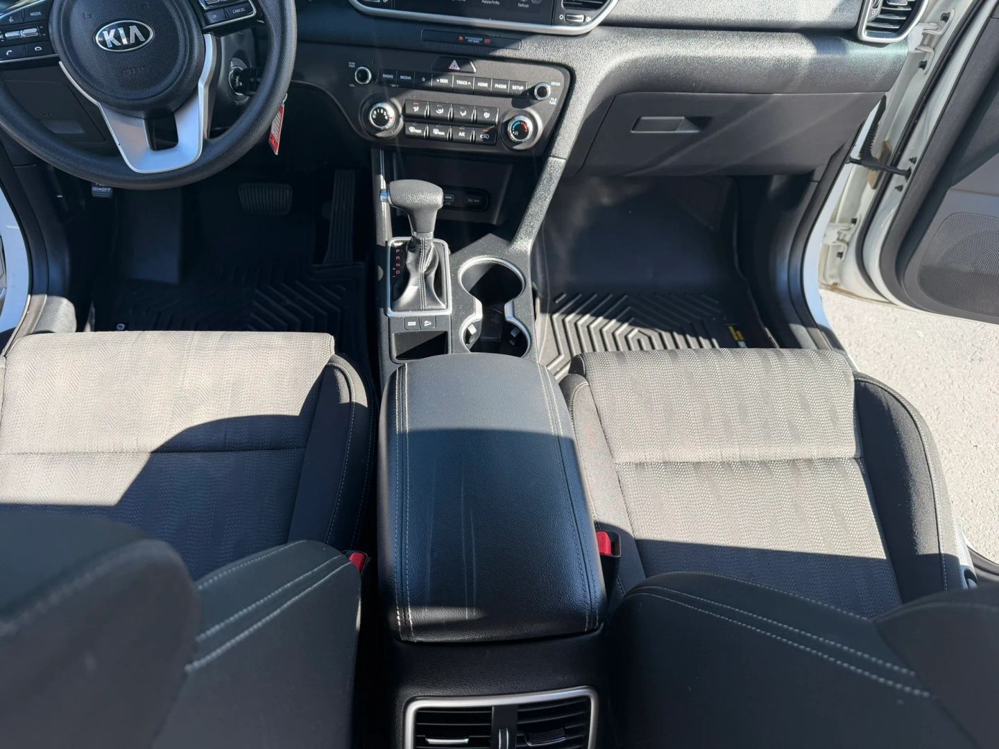 Kia Sportage photo 29