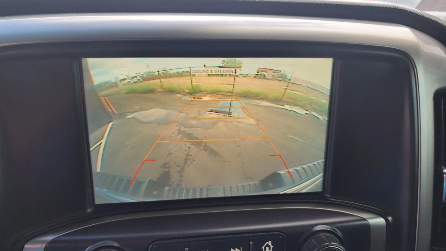 Chevrolet Silverado photo 26