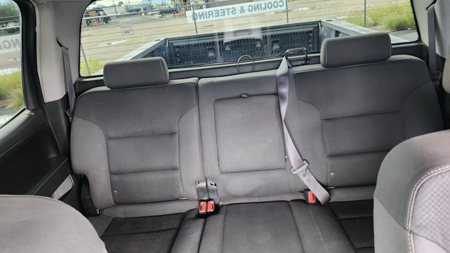 Chevrolet Silverado photo 32