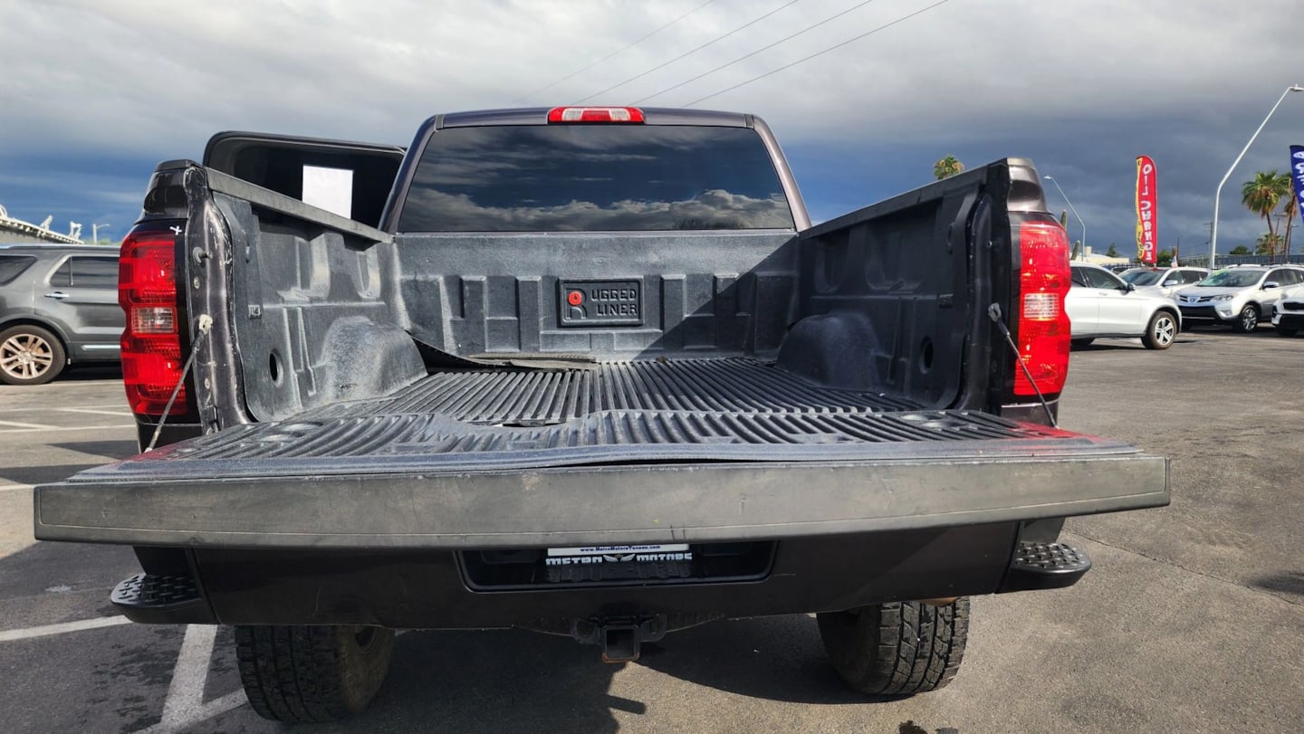 Chevrolet Silverado photo 38
