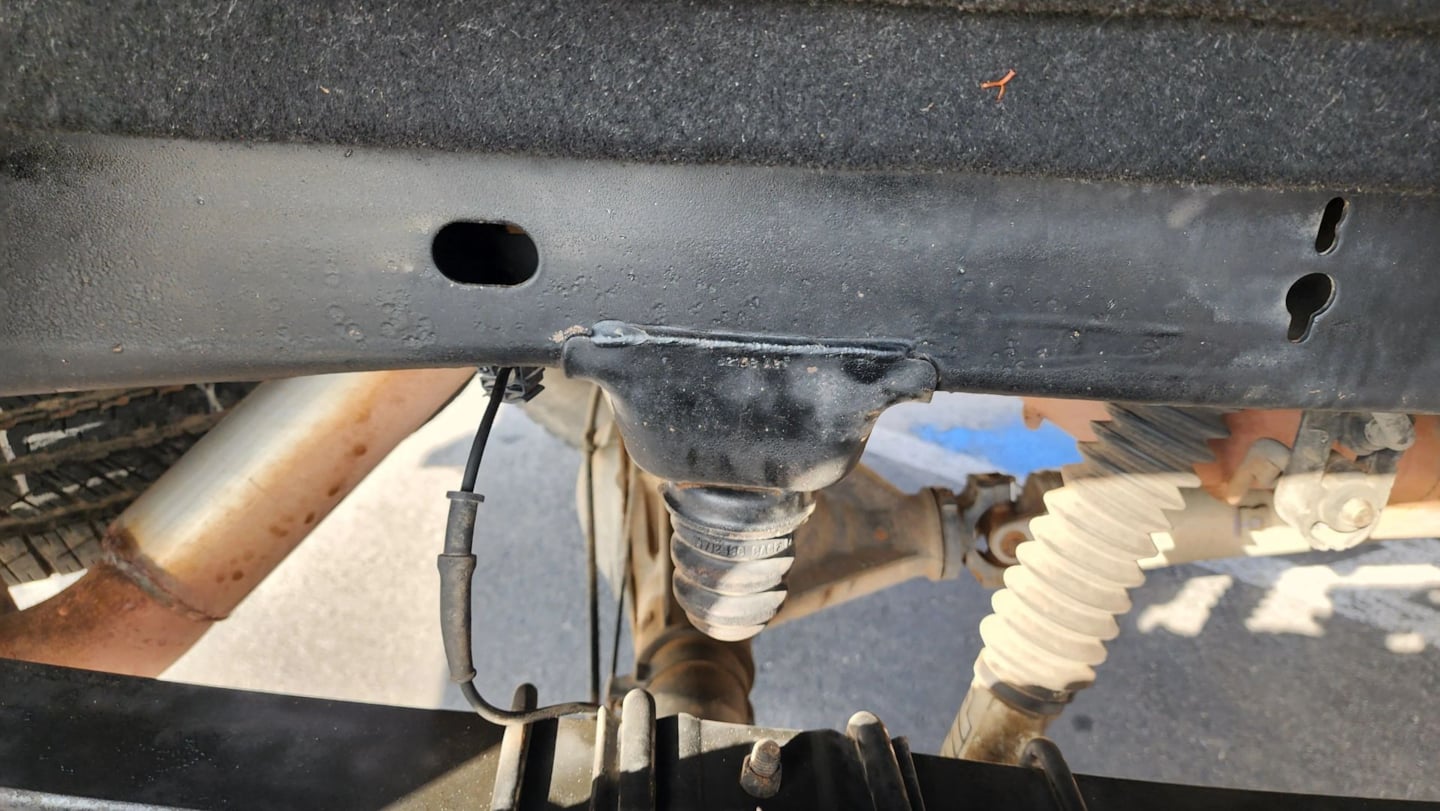 Chevrolet Silverado photo 49