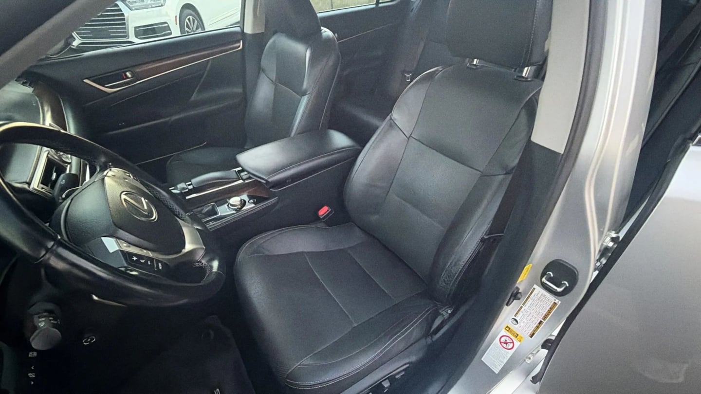 Photo 20 of this Lexus GS 350