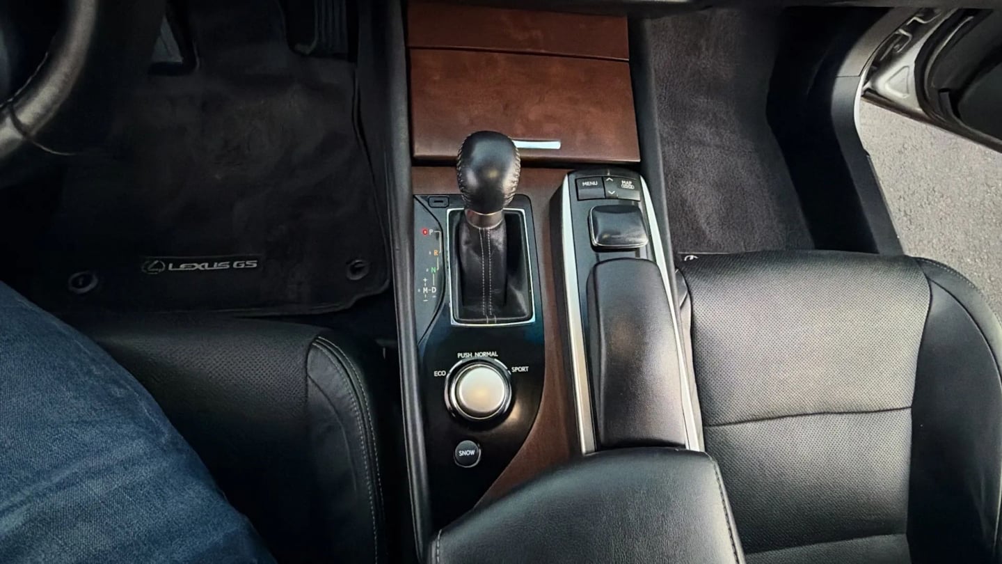 Photo 36 of this Lexus GS 350