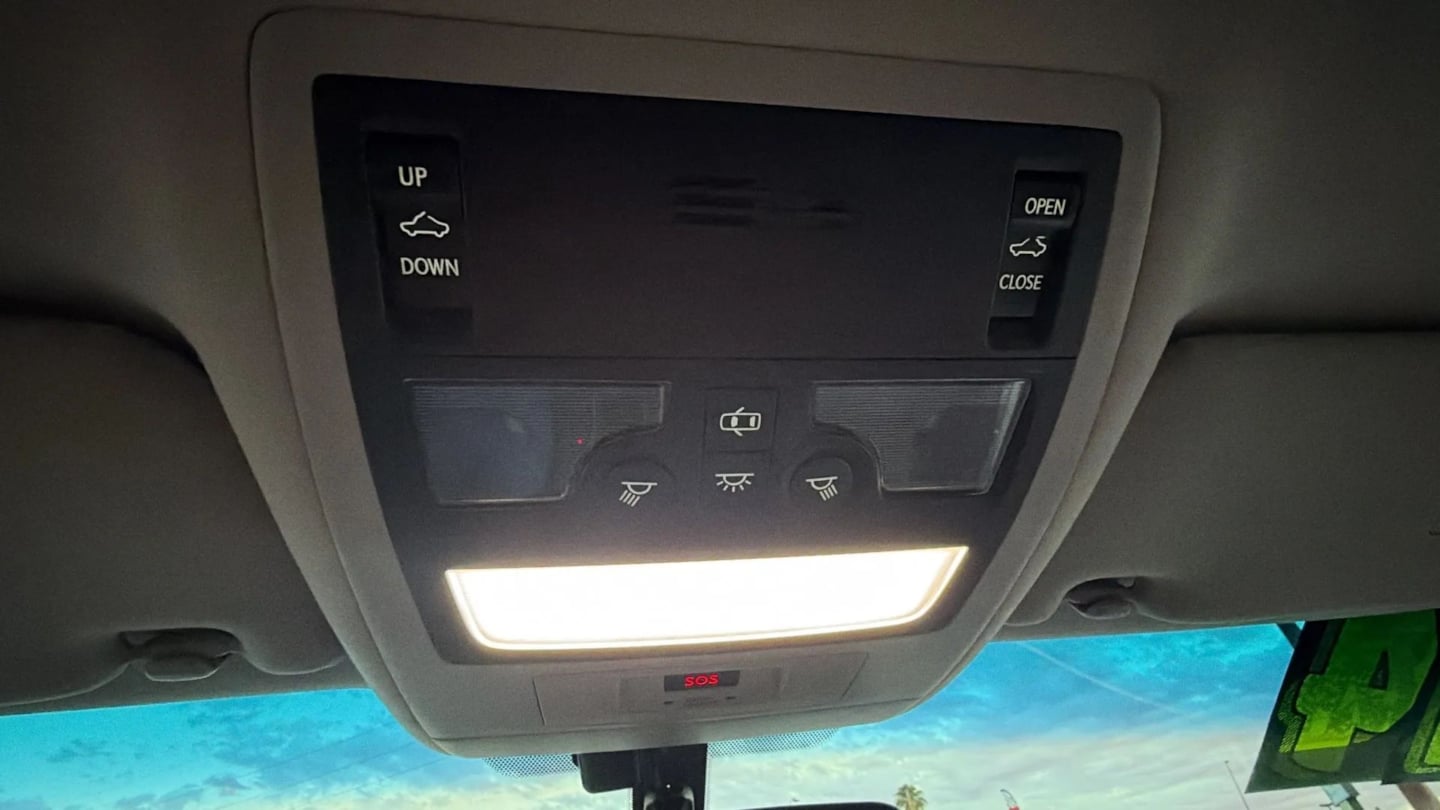 Photo 43 of this Lexus GS 350