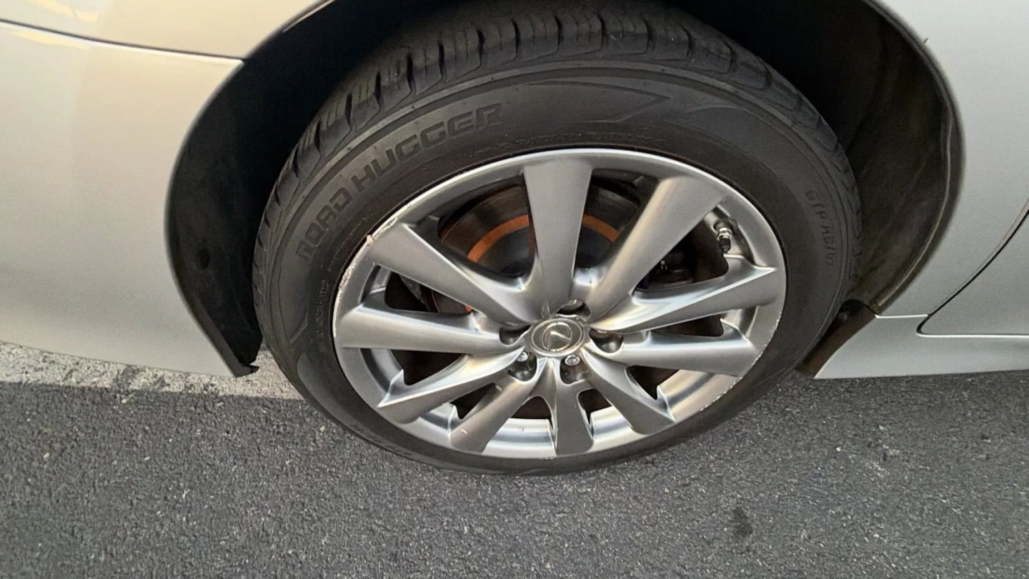 Photo 52 of this Lexus GS 350