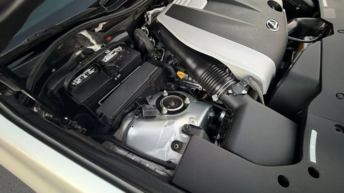 Photo 56 of this Lexus GS 350