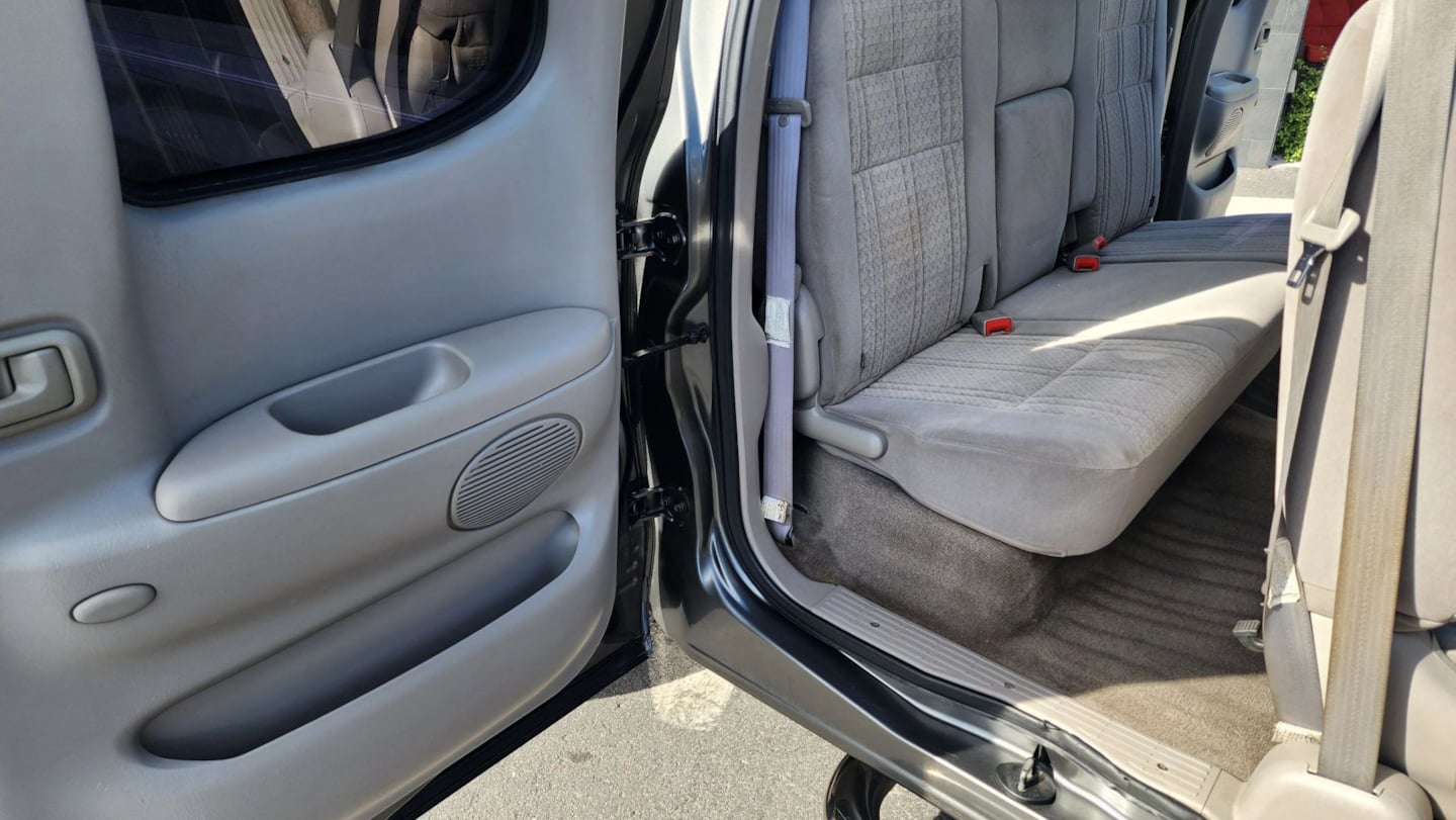 Photo 14 of this Toyota Tundra