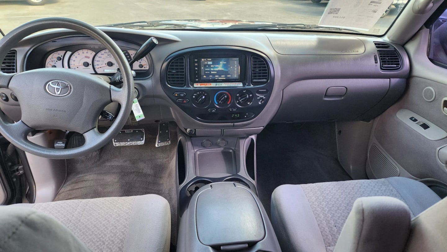 Photo 32 of this Toyota Tundra