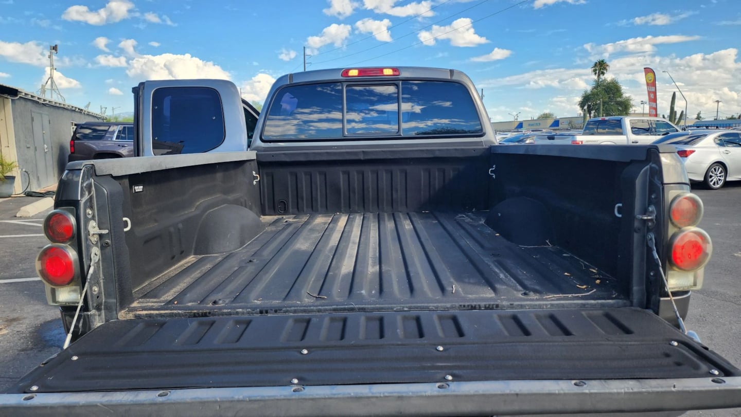 Photo 36 of this Toyota Tundra