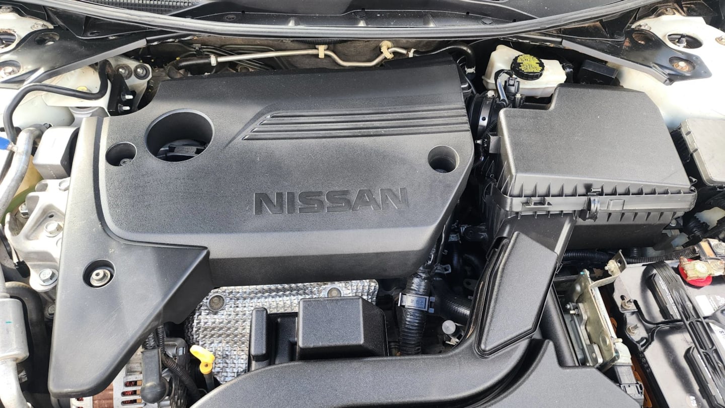 Photo 49 of this Nissan Altima