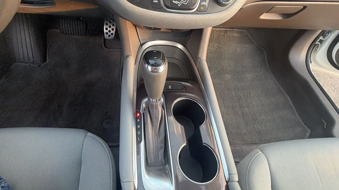 Photo 29 of this Chevrolet Malibu