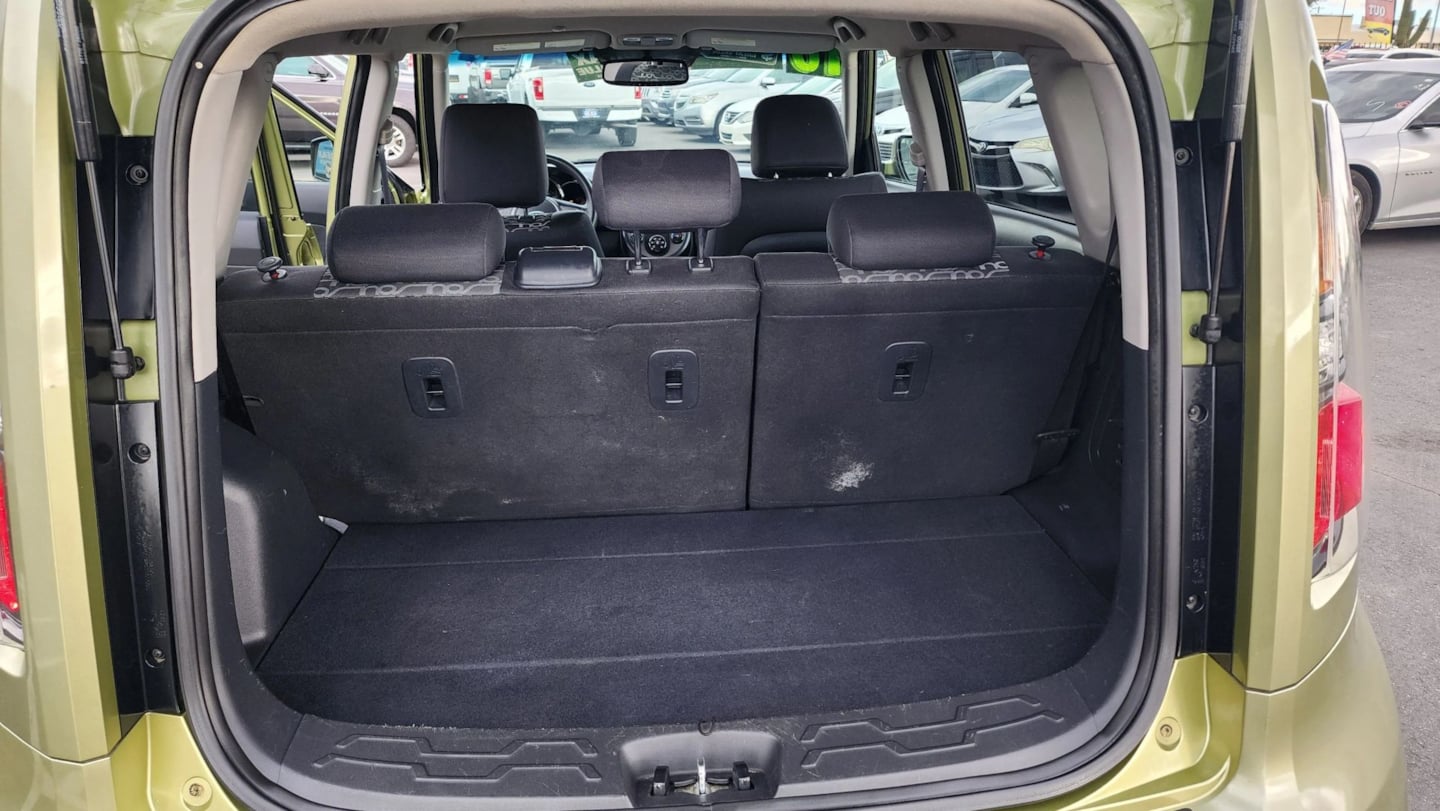 Photo 36 of this Kia Soul