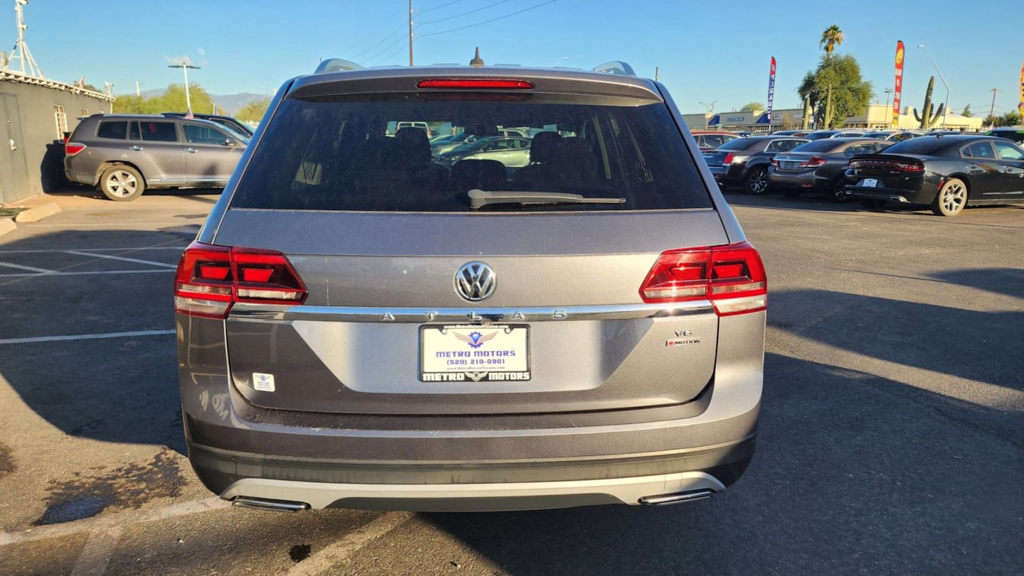 Photo 5 of this Volkswagen Atlas