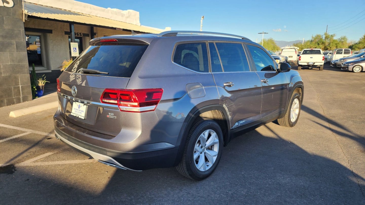 Photo 4 of this Volkswagen Atlas