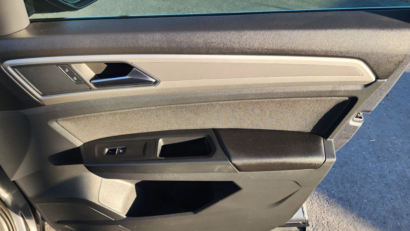 Photo 19 of this Volkswagen Atlas