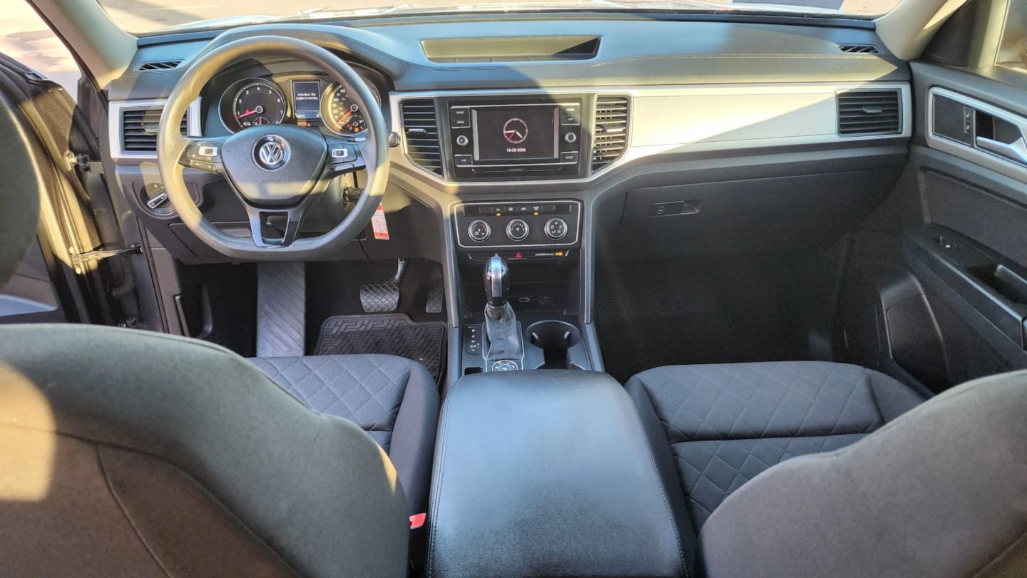Photo 33 of this Volkswagen Atlas