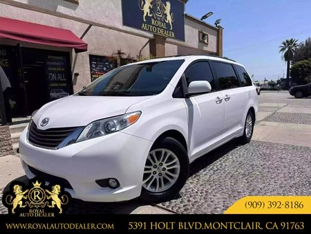 2014 Toyota Sienna XLE