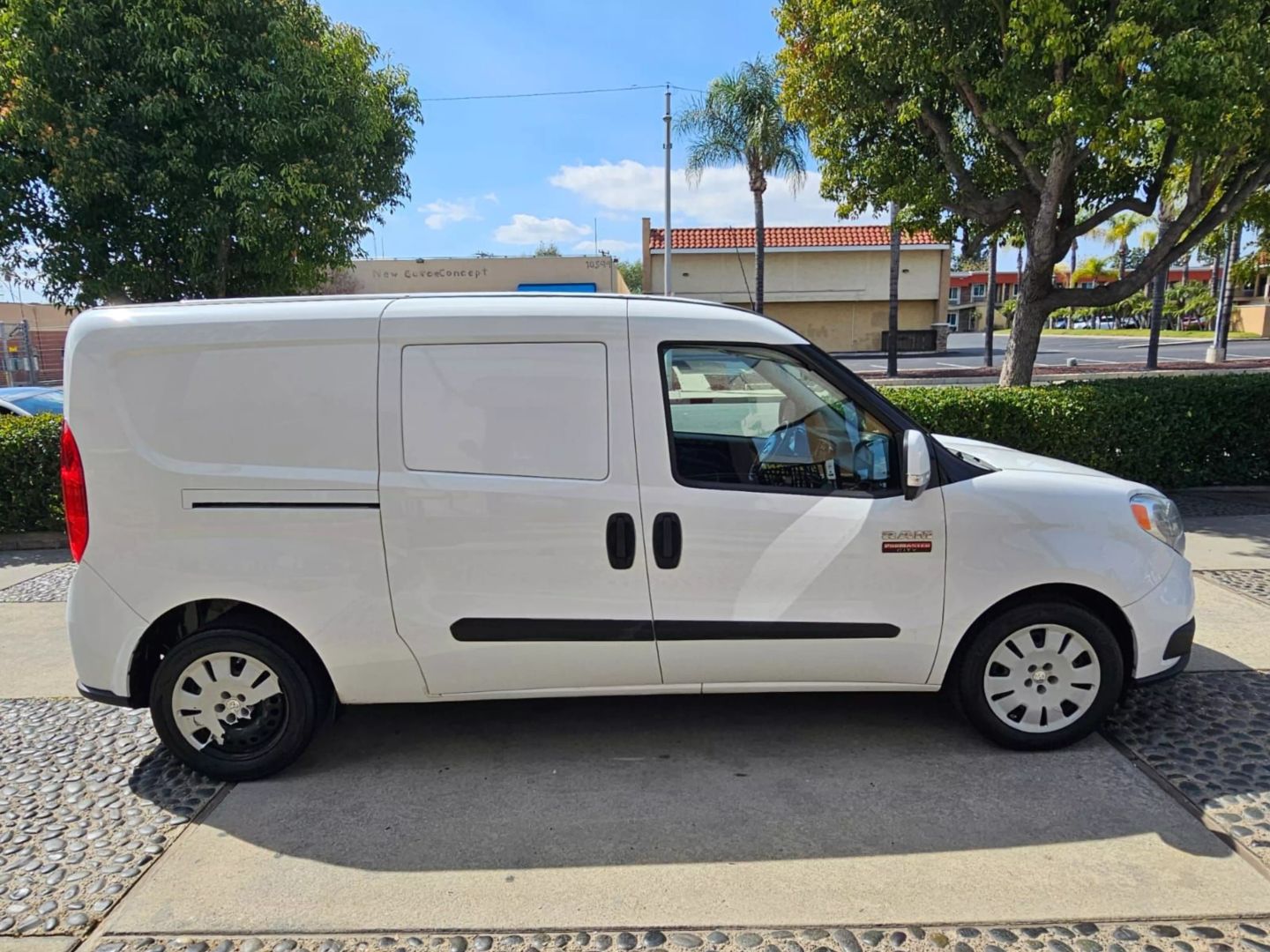2020 Ram ProMaster City SLT photo 4