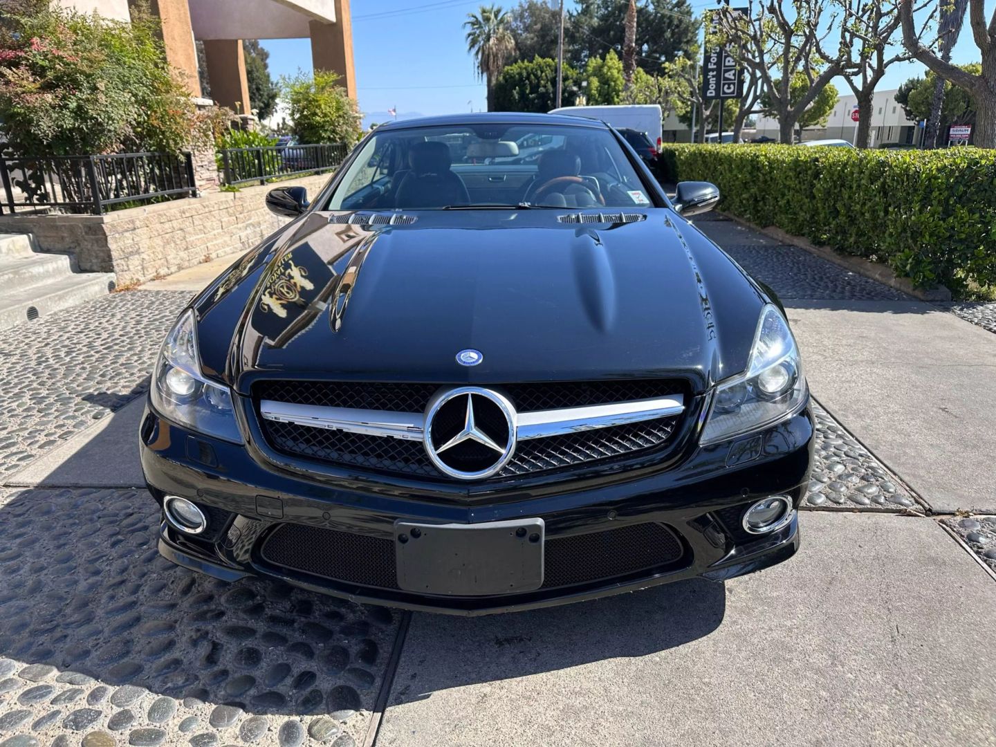 2012 Mercedes Benz SL 550 photo 2