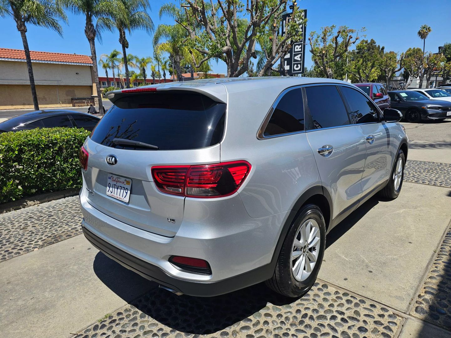 2020 Kia Sorento LX V6 photo 5