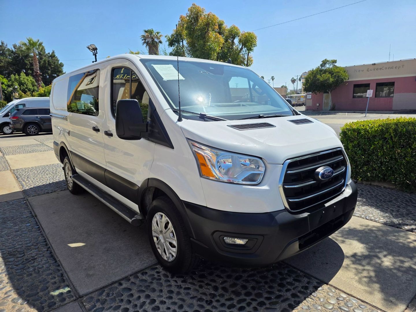 2020 Ford Transit Cargo Van photo 3