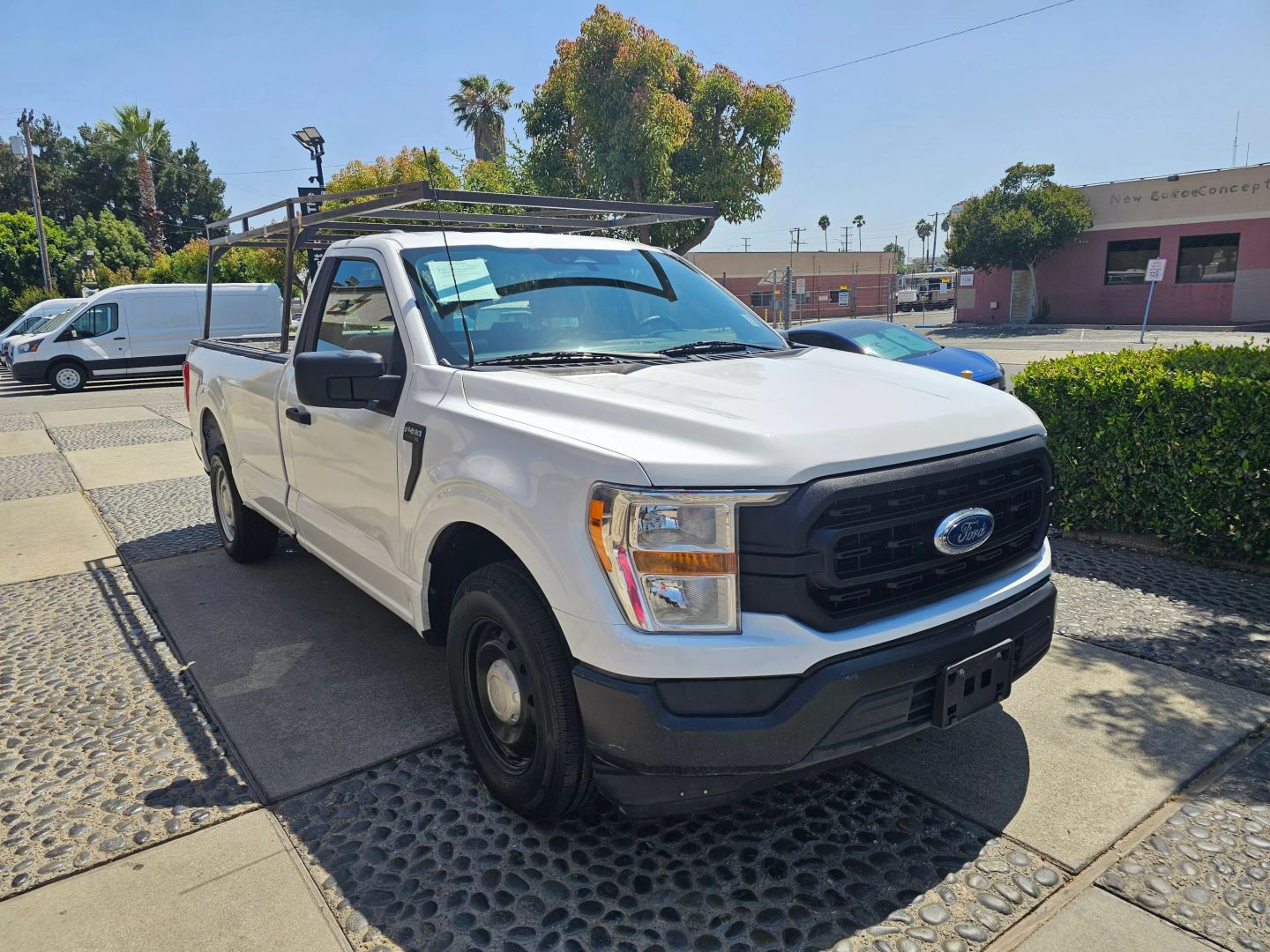 2021 Ford F-150 XL photo 3