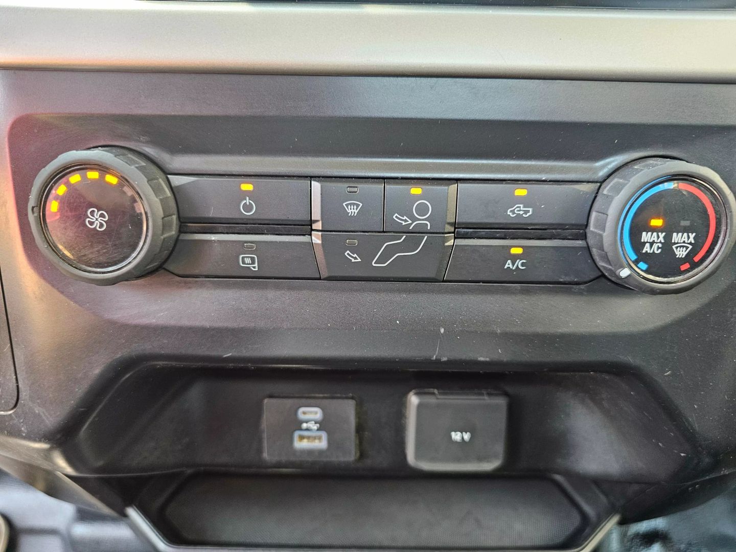 2021 Ford F-150 XL photo 13