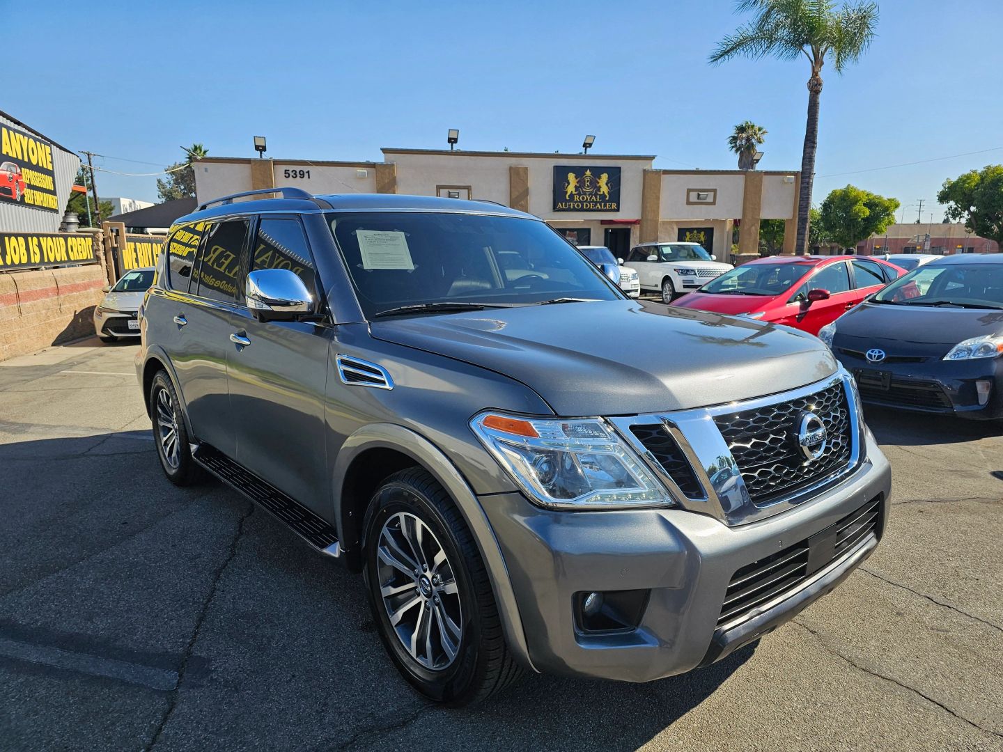 2020 Nissan Armada SL photo 3