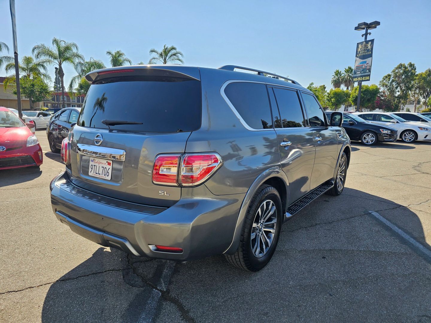 2020 Nissan Armada SL photo 5