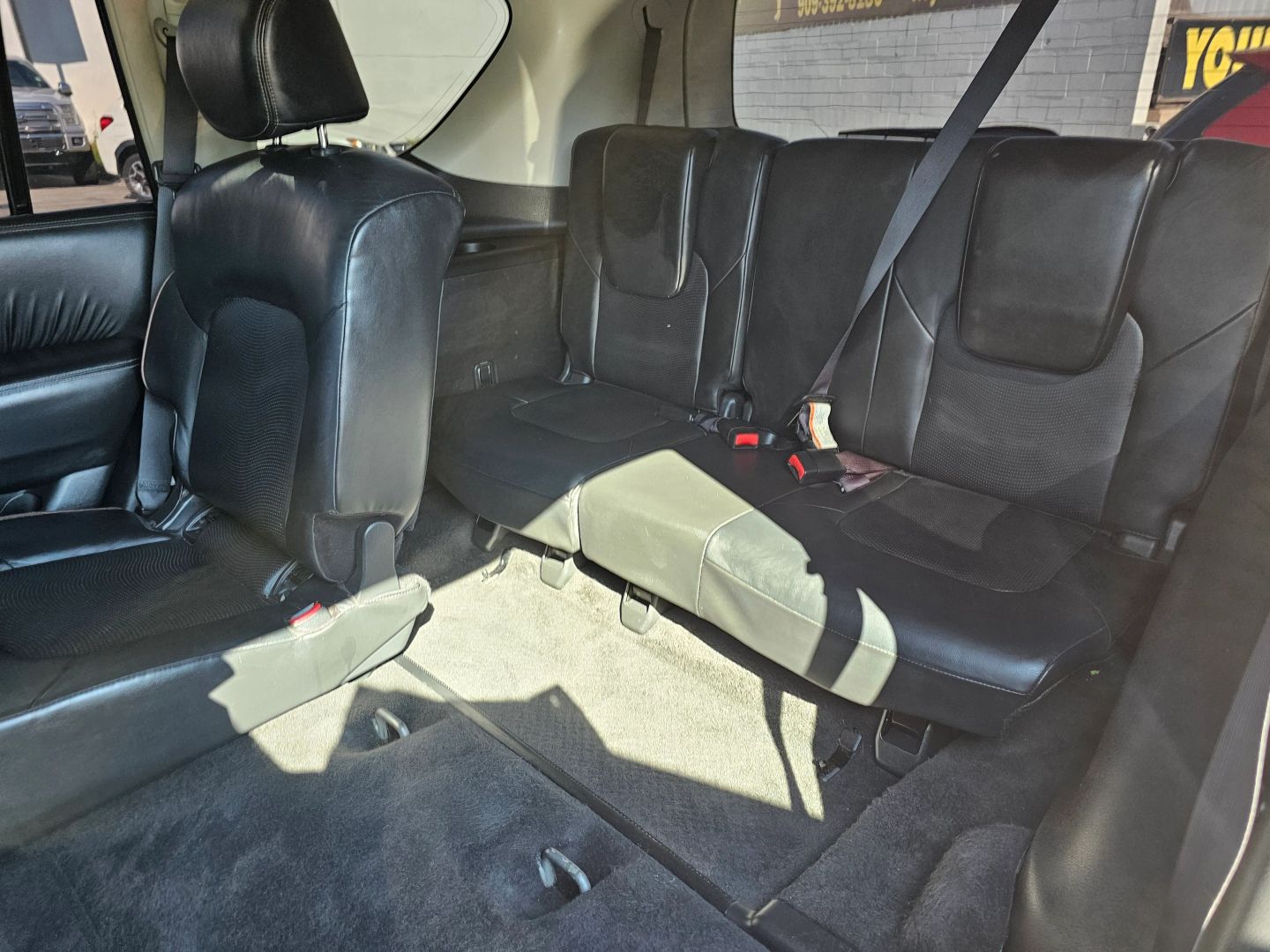 2020 Nissan Armada SL photo 20