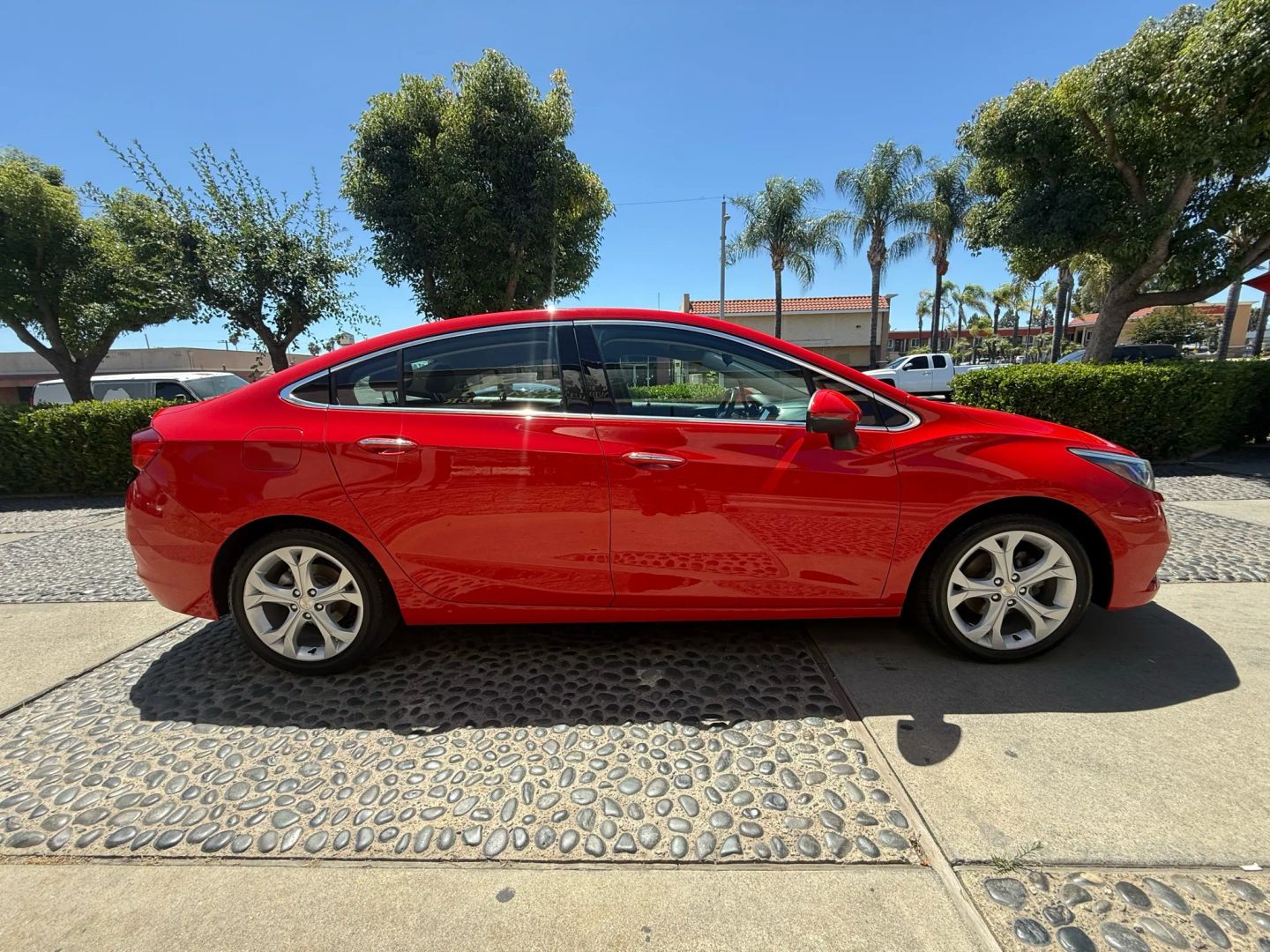 2018 Chevrolet Cruze Premier photo 4