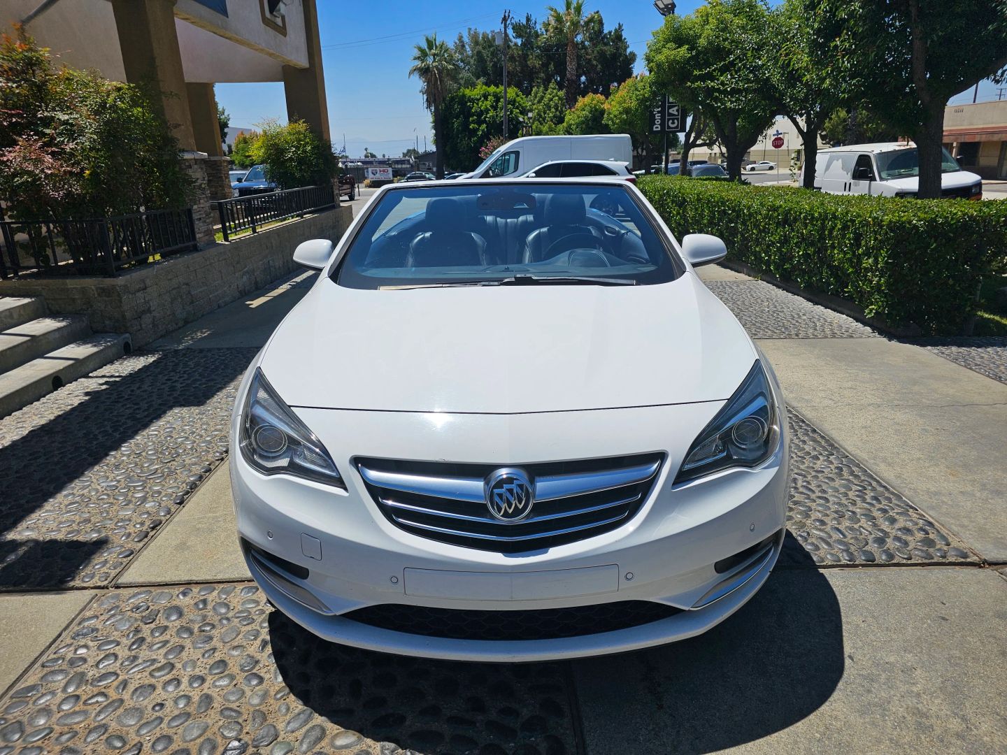 2016 Buick Cascada Premium photo 2